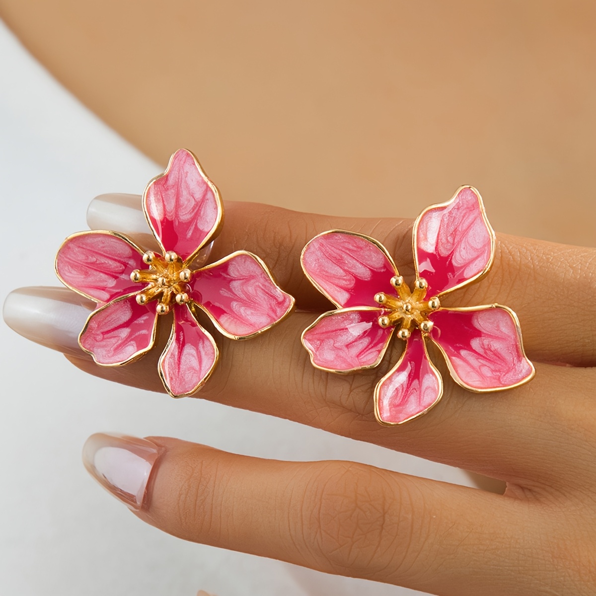 TEMU A Pair Of Elegant And Luxurious French New Handmade Drip Oil Gradient Blending Irregular Egg Flower Women's Earrings Earrings Earrings Earrings