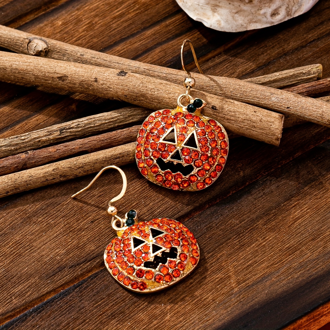 TEMU A Pair Of Cute -encrusted Pumpkin Halloween And Thanksgiving Themed Versatile Women's Earrings For Festive Celebrations