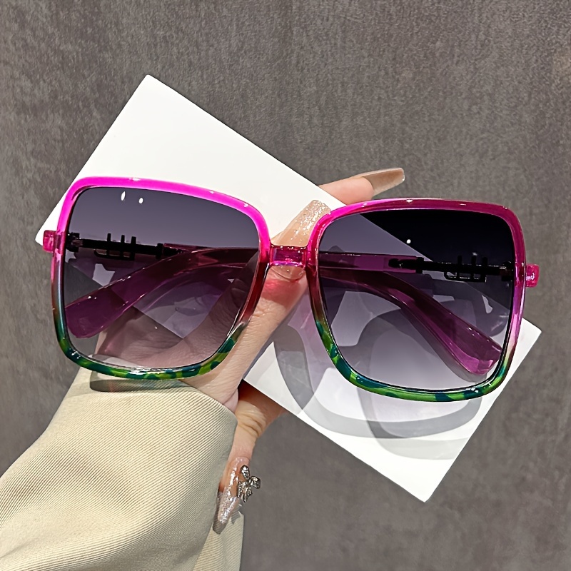 

Unisex Oversized Square Fashion Glasses With Retro Fashion Gradient Lenses, Perfect For Leisure Outdoor