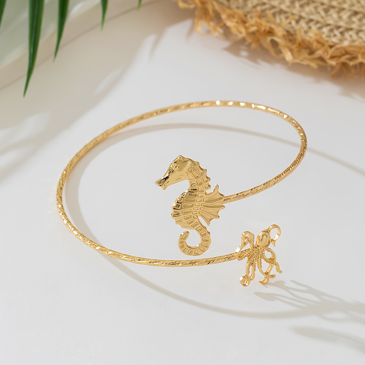 Adjustable Golden Seahorse Arm Cuff for Women - Beach Vacation Accessory