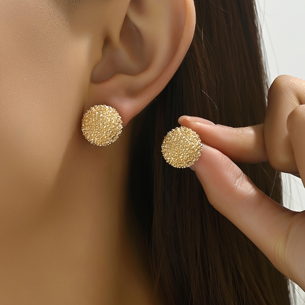 

1 Pair Trendy Hemisphere Golden Stud Earrings, Minimalist Zinc Alloy Style Uneven Surface Stud Earrings For Women