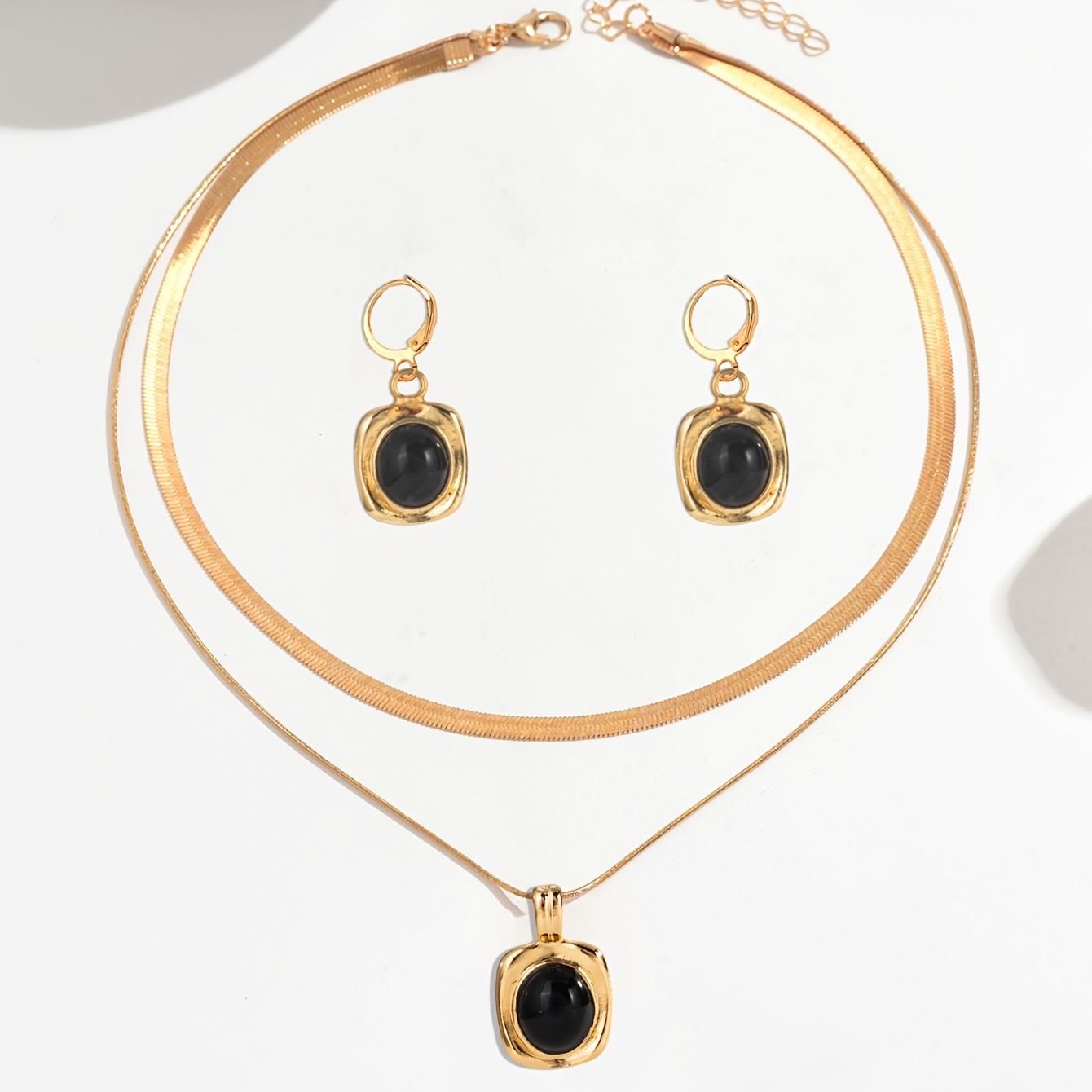 TEMU 2pcs Set Of Elegant Women's Pendant Necklace And Earrings For Autumn And Winter, Featuring A Stylish And With Geometric Shapes, Square Black