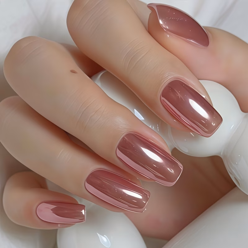 golden metallic mirror nail polish natural quick drying premium smooth texture long lasting high gloss effect easy to apply enhances cyberpunk style nails salon level manicure suitable for daily use Product details 4