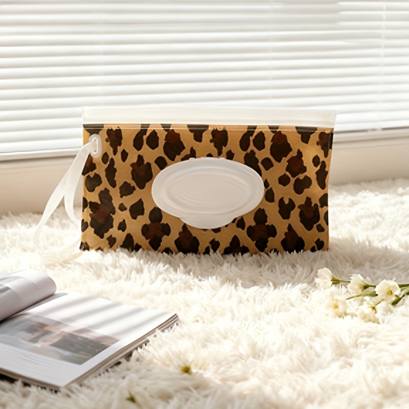 1pc Wet Wipe Bag Flip Pull Out Paper In Bag Portable Handheld Storage Bag Wet Tissue Packaging Bag
