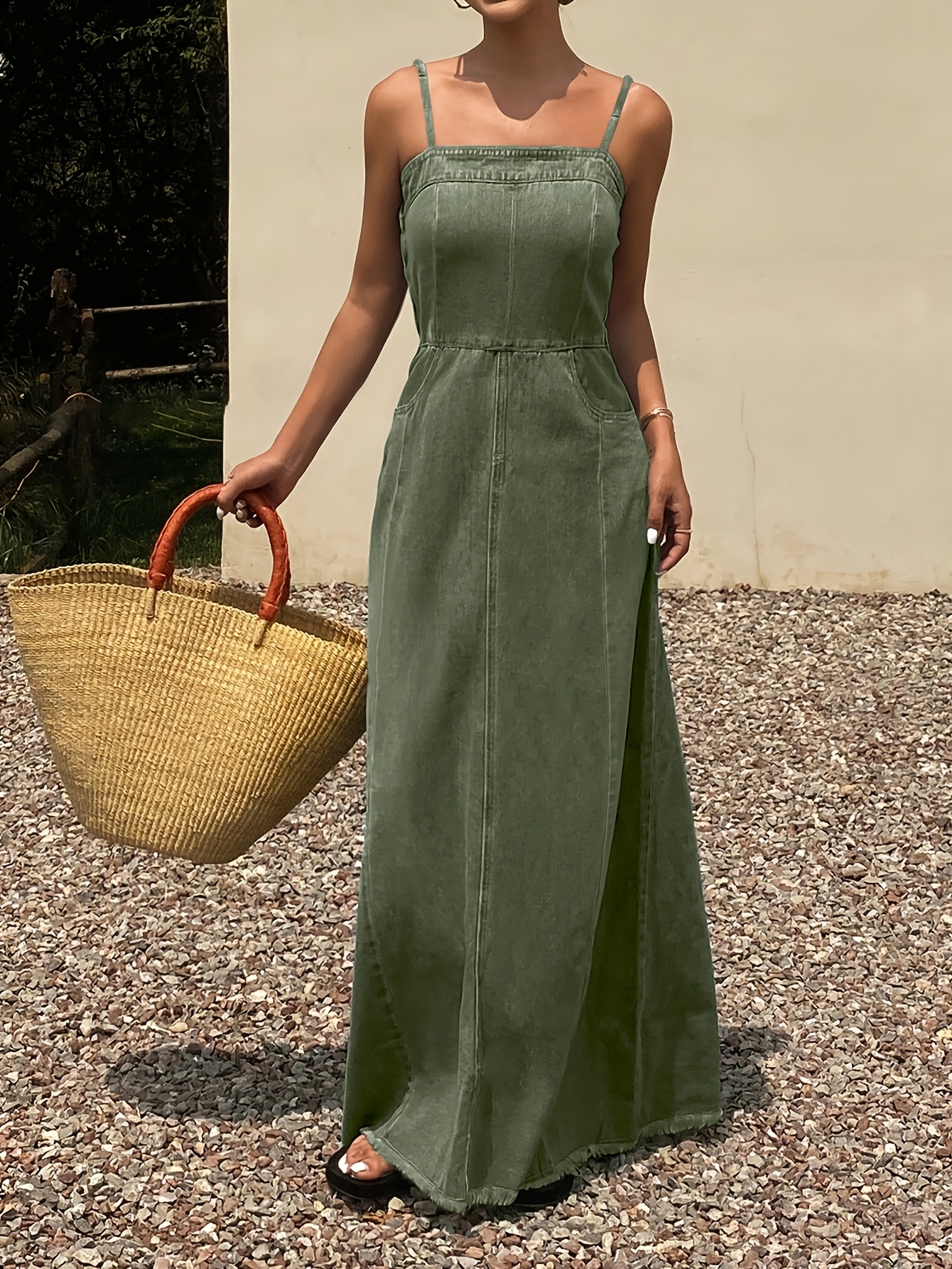 Women'* Green Denim Maxi Dress High Waist A-Line Sleeveless Music Festival  Outfit Beach Vacation Resort Wear Flowy Boho Chic Long Dress with Pockets  Frayed Hem * Green