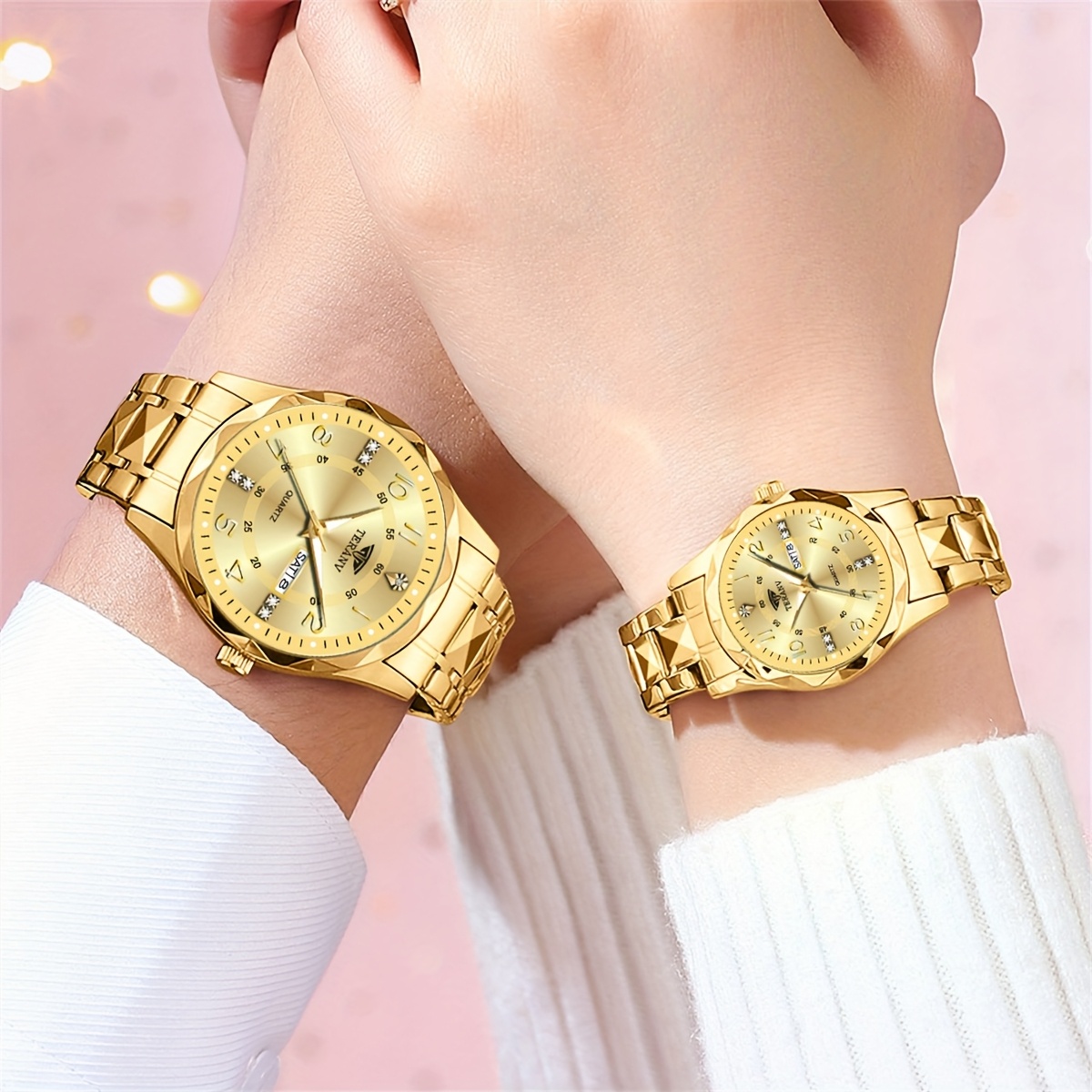 Fashionable Couple Watch with Rhinestone Design