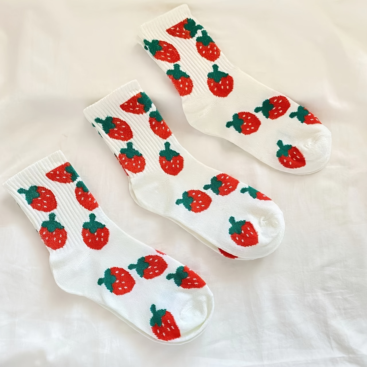 TEMU 3 Pairs Women's Cute Strawberry Print Mid-calf Socks - Comfy Breathable Cartoon , Soft White Casual Socks For Fall Winter , Hand Wash/, Cute Socks