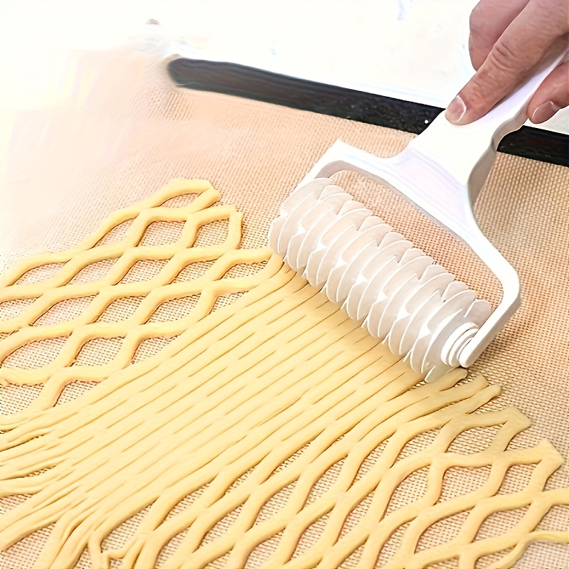 TEMU Pizza Roller - Baking Tool Plastic Dough Cutter, Pizza Venting Needle Rolling Pin Salad Net Cutter, Cookie Venting Needle Bread Lattice Cutter
