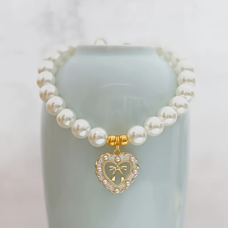 

Adjustable Elegant Pet Pearl Necklace With Heart & Pendant - Vintage-inspired Collar, Ideal For Weddings & Outdoor