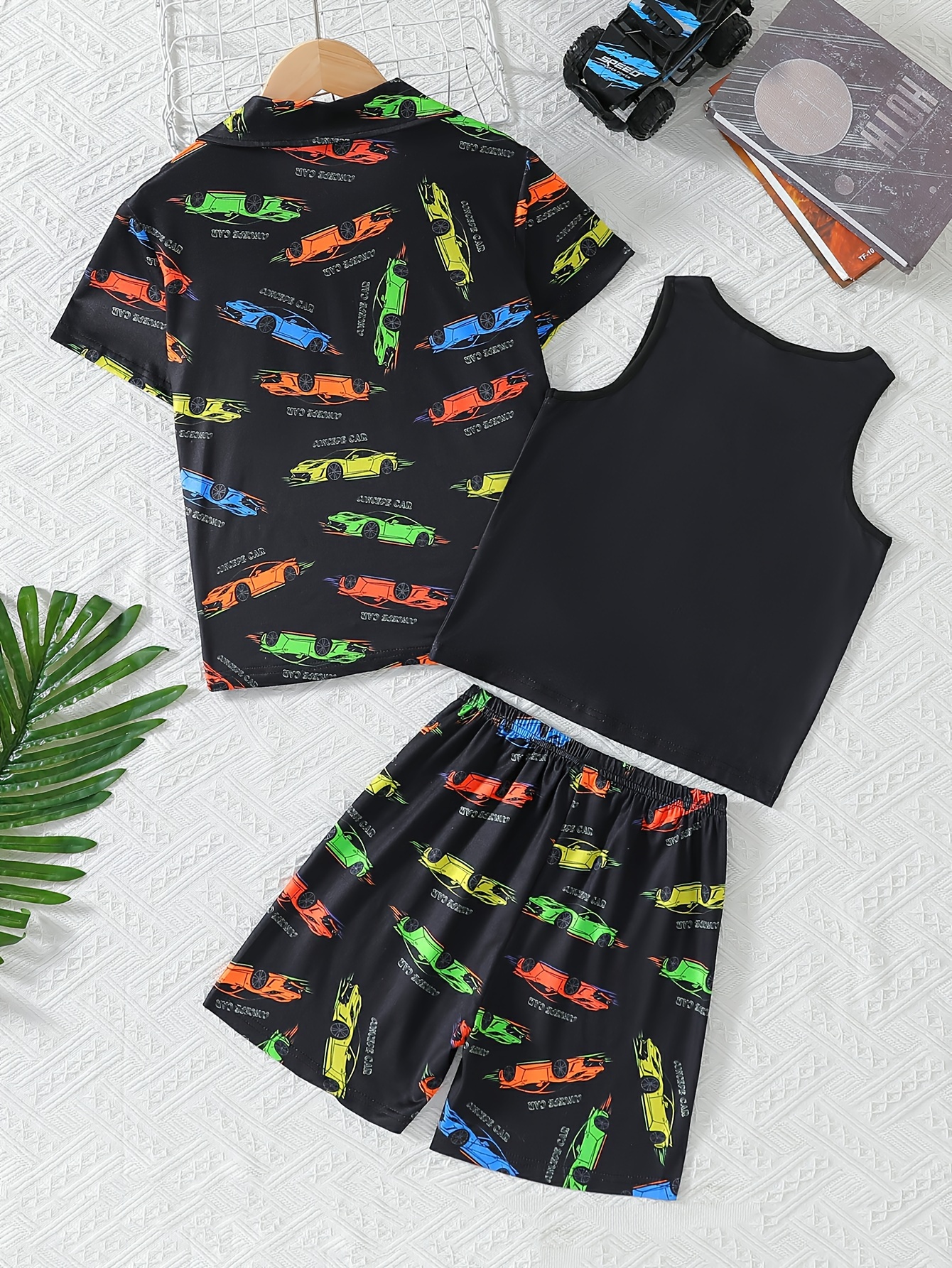 Batman 2-piece Toddler Boy Letter Vehicle Print Short-sleeve Tee and Shorts Set