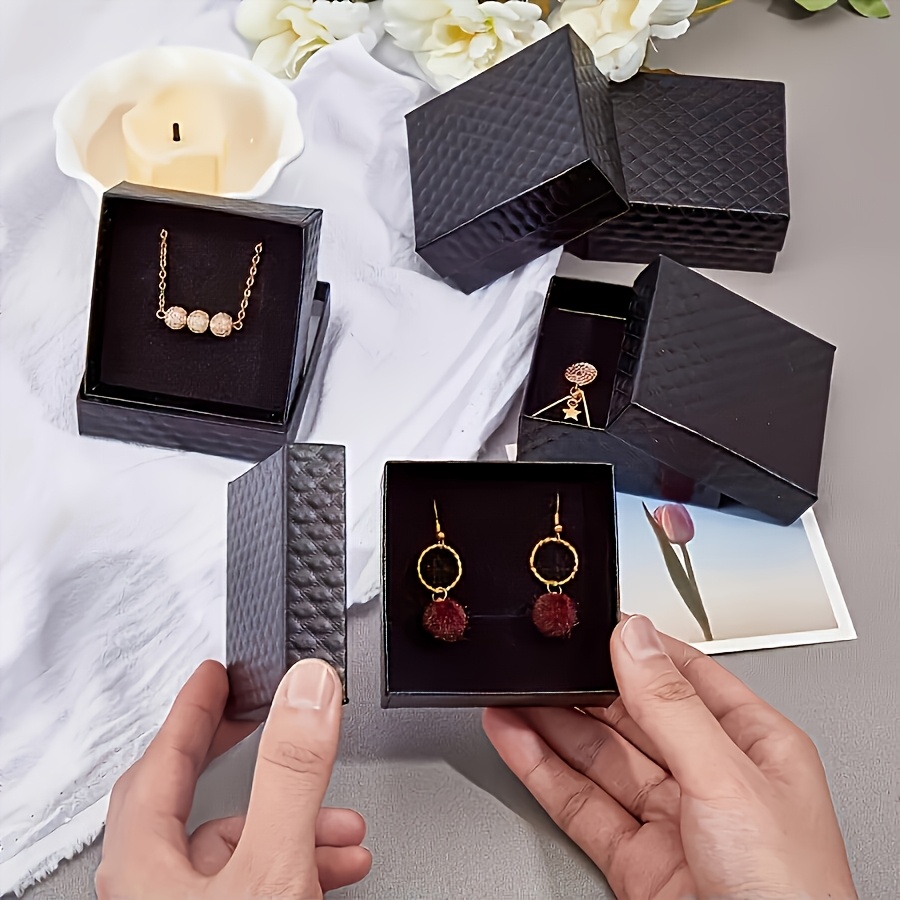 Plaid Jewelry Packaging Box for Rings and Earrings