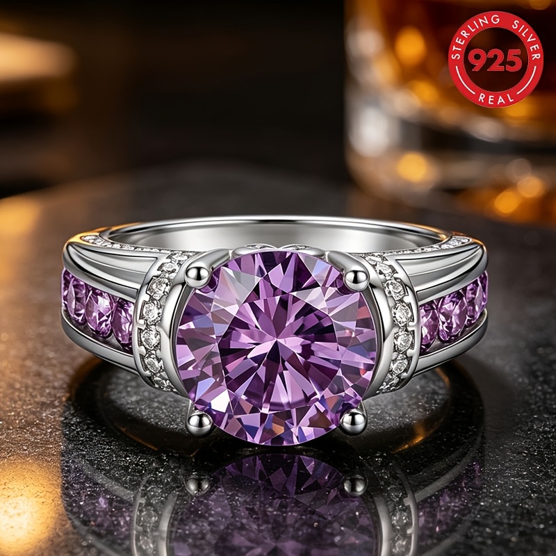 Image of S925 Silver Ring Set With 8 Carats Of Cubic Zirconia. A Universal Style For Men And Women, Featuring Luxury And , And Fashion. Suitable As A Gift For Ladies