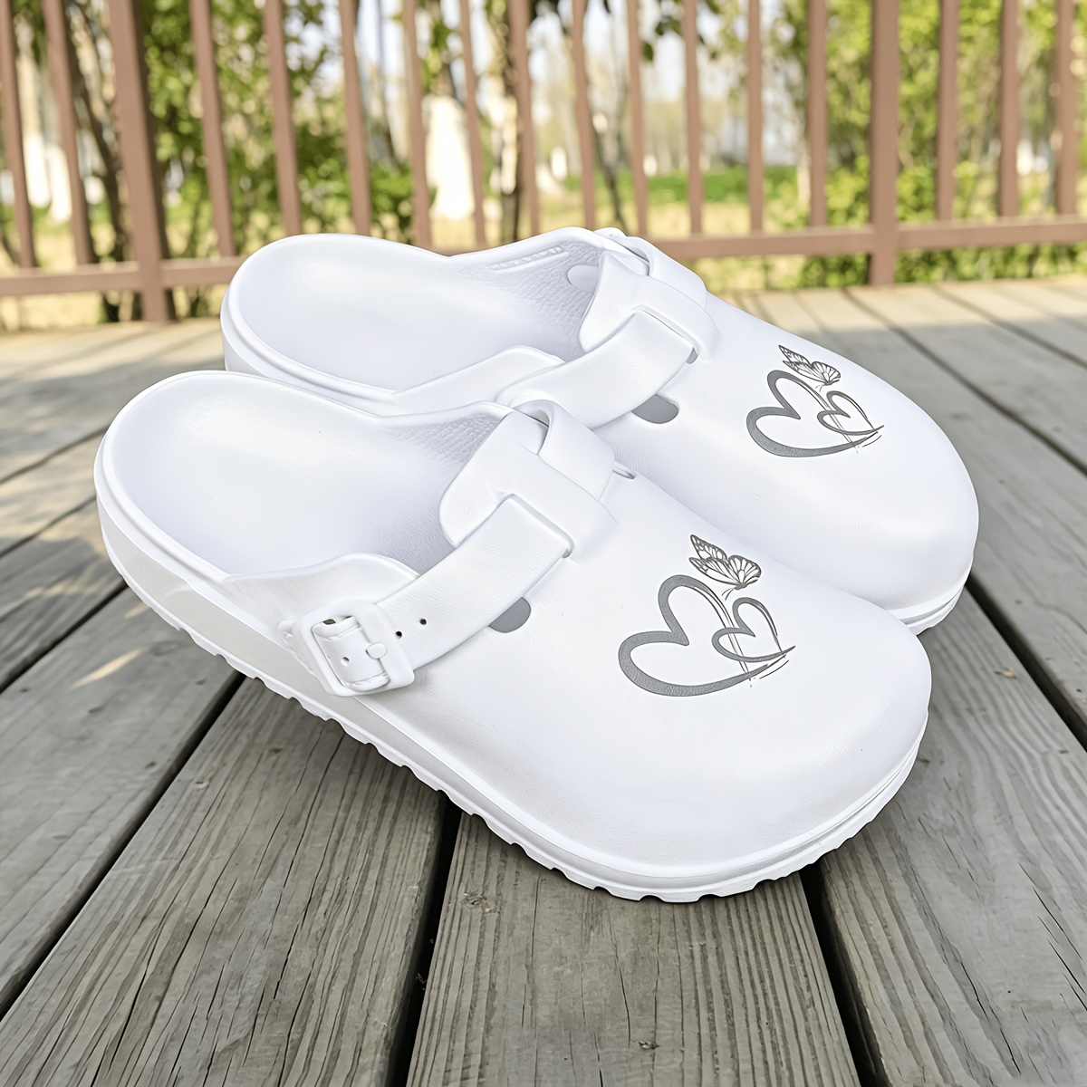 TEMU Women's Lightweight Eva One-piece Molded Four--size Couple Style Sandals, Heart-shaped Upper, Waterproof And Oil-proof Shoes, Lightweight Flat