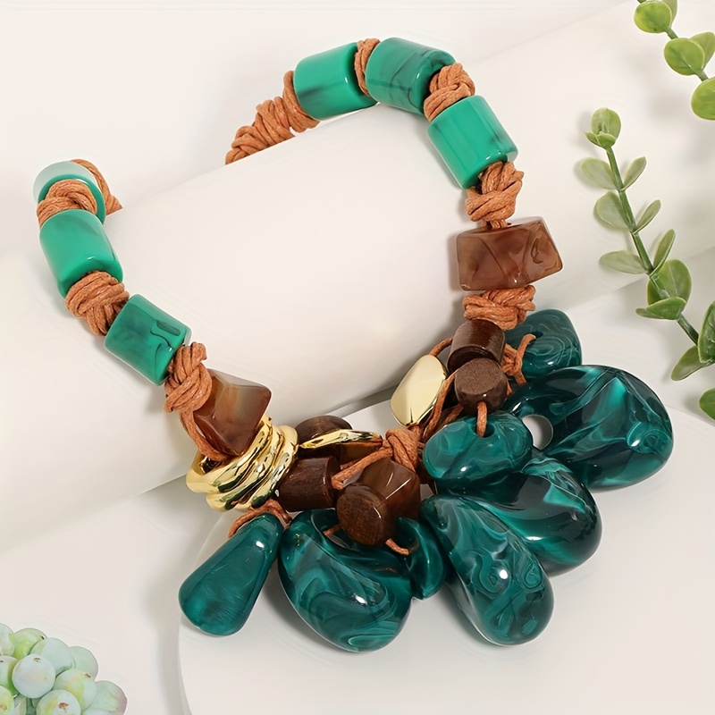 Retro Exaggerated Colorful Irregular Geometric Pendant Necklace