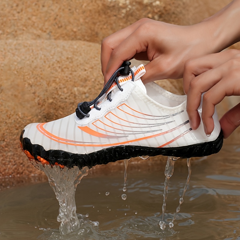 beach running shoes nike