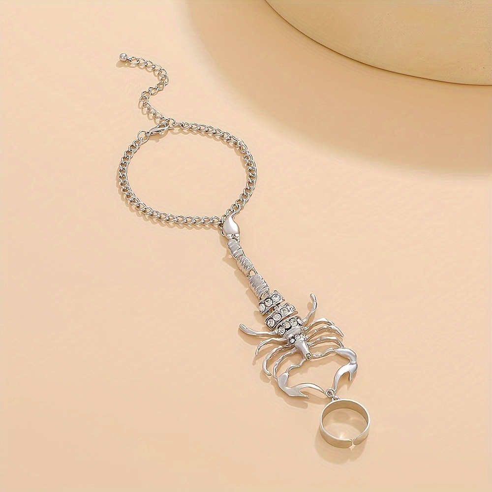 Exaggerated Retro Personality Bracelet
