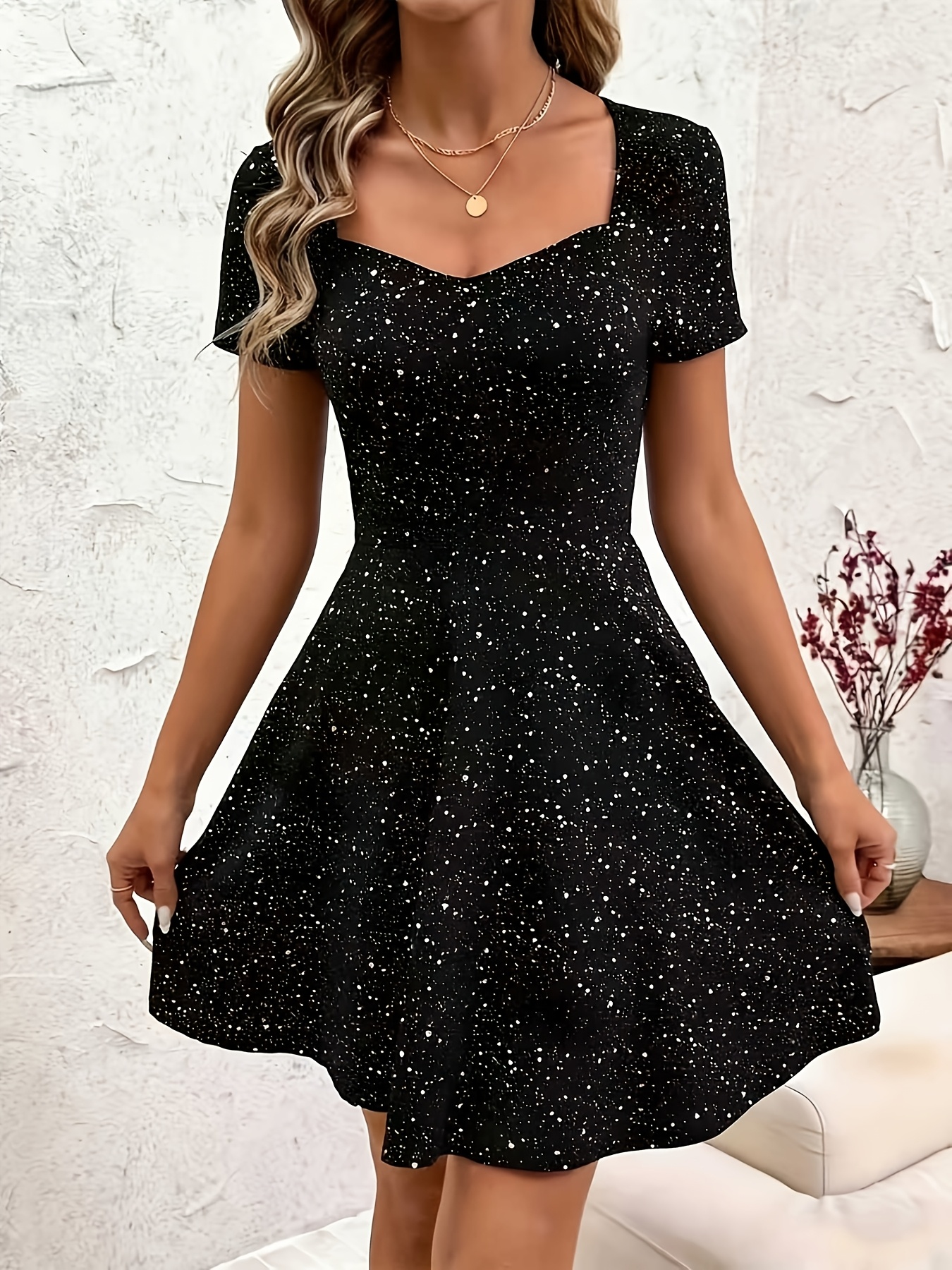Women's Short Sleeve V-Neck Dress with * Short Sleeves & V-Neck - Bodycon  Midi Dress Suitable for Spring/Summer, Machine Washable Blouse Style  Outfits for Parties, Weddings, Casual Attire - Non- Solid ...