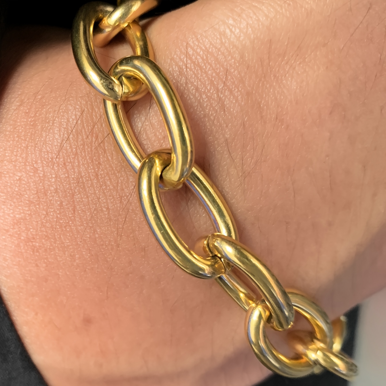 Fashionable Light Luxury Hollow Thick Chain Bracelet