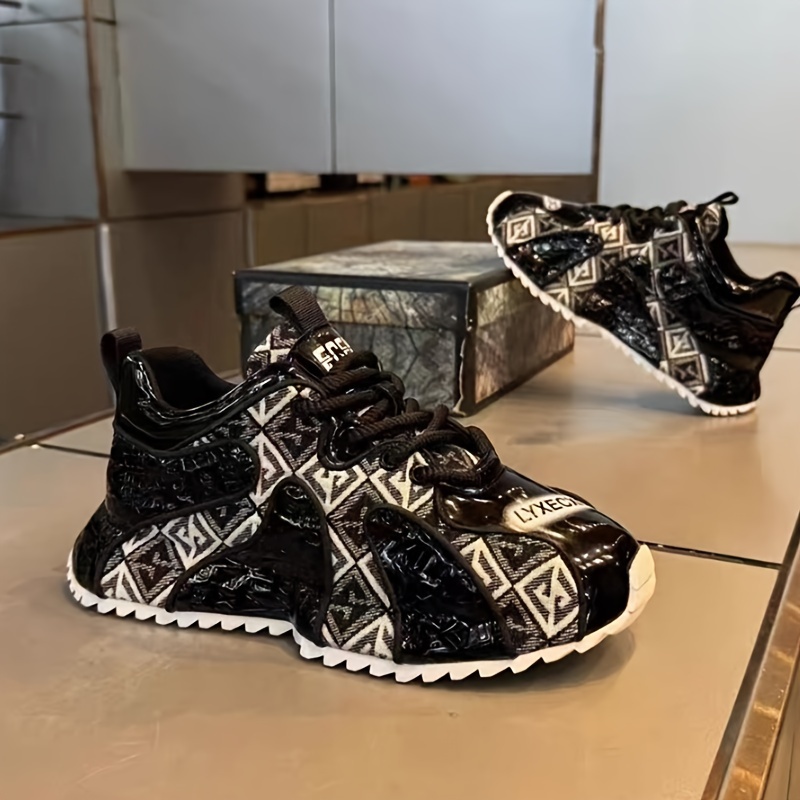 

] Men' Embroidered Patchwork Sneakers - Black & White , Lightweight Casual Sneakers With For And Height Increase