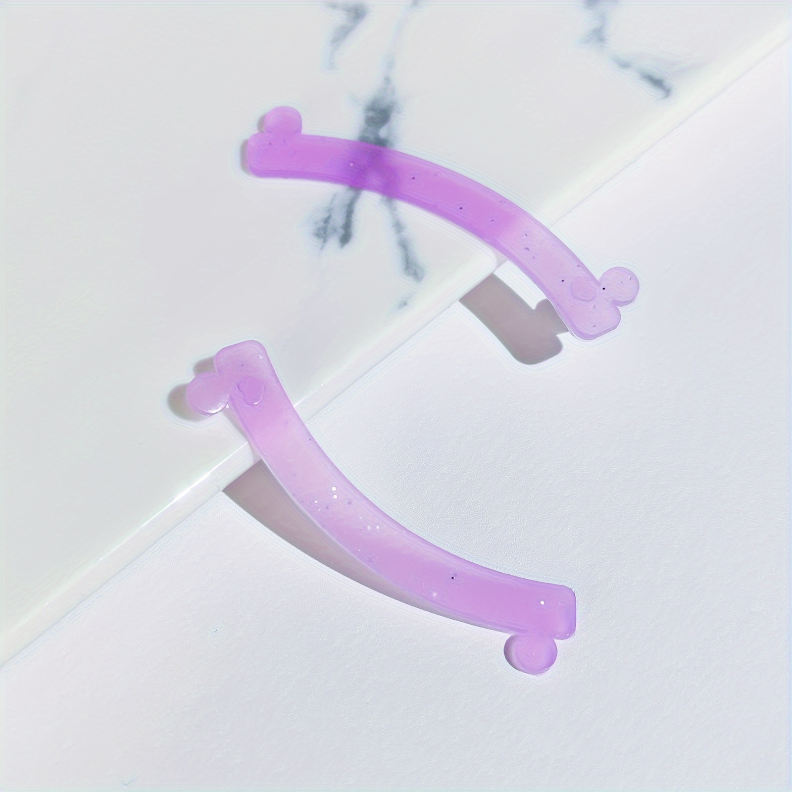 

Lomansa Ultra-soft Silicone Ear Lash Lift Pads, 1 Pair - Reusable, Super Stretchy Eyelash Curling Aid, Formaldehyde-free