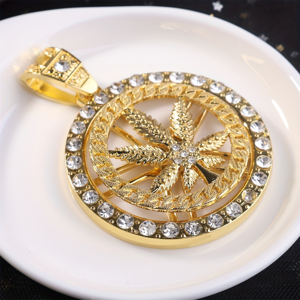 1件男士嘻哈时尚可旋转叶子设计合金水钻装饰吊坠装饰 详情 3