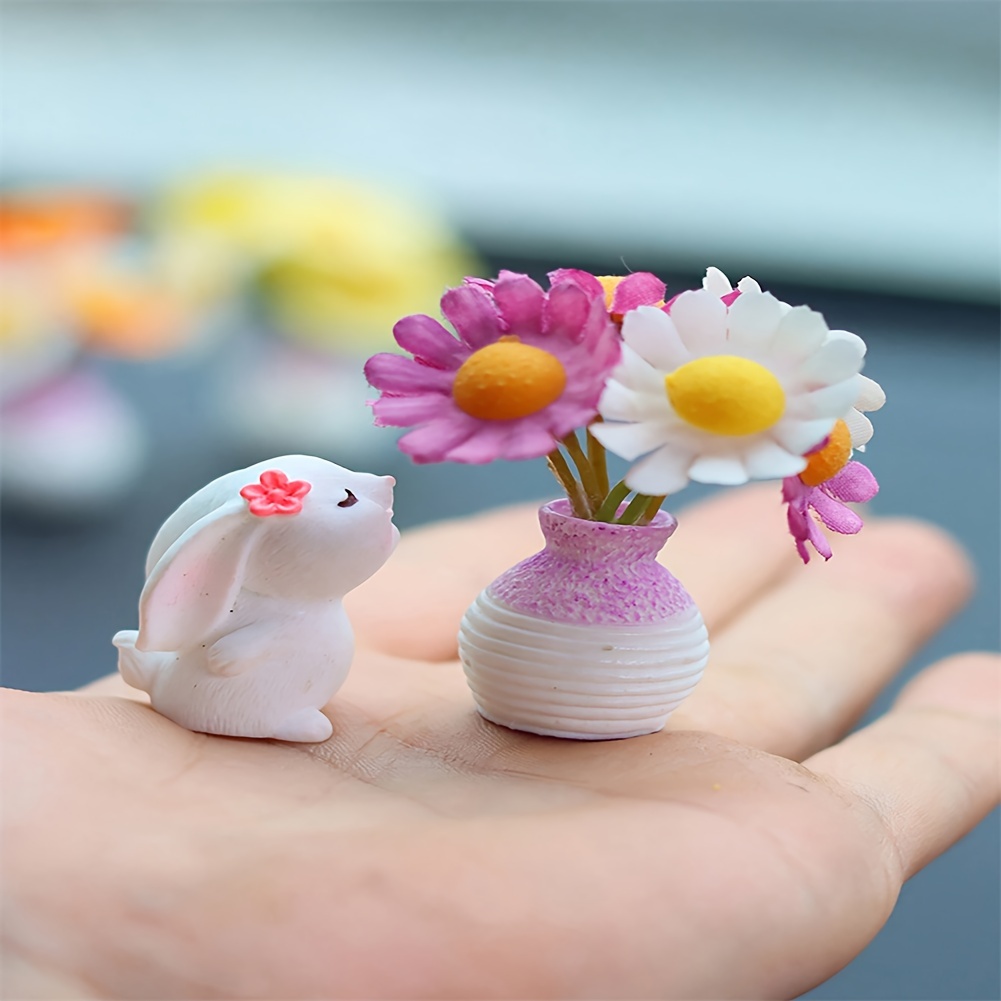 

1 Set Bunny Shaped Flower Vase, Cute Cartoon Doll Center Console Decor, Plastic Auto Interior Accessory Ornament