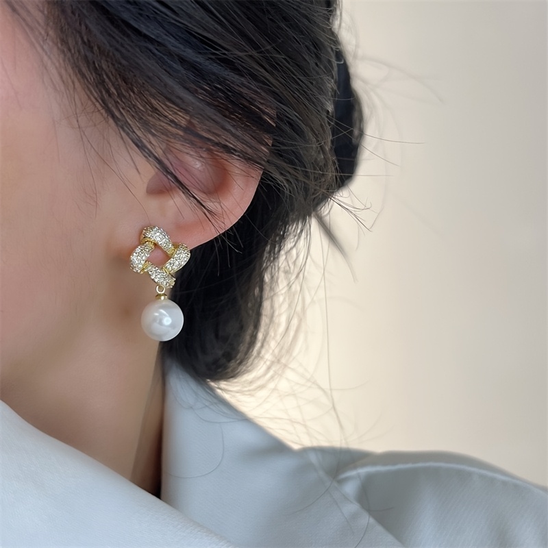 Vintage Gentle and Elegant Irregular Ear Studs for Daily Wear and Date Occasions