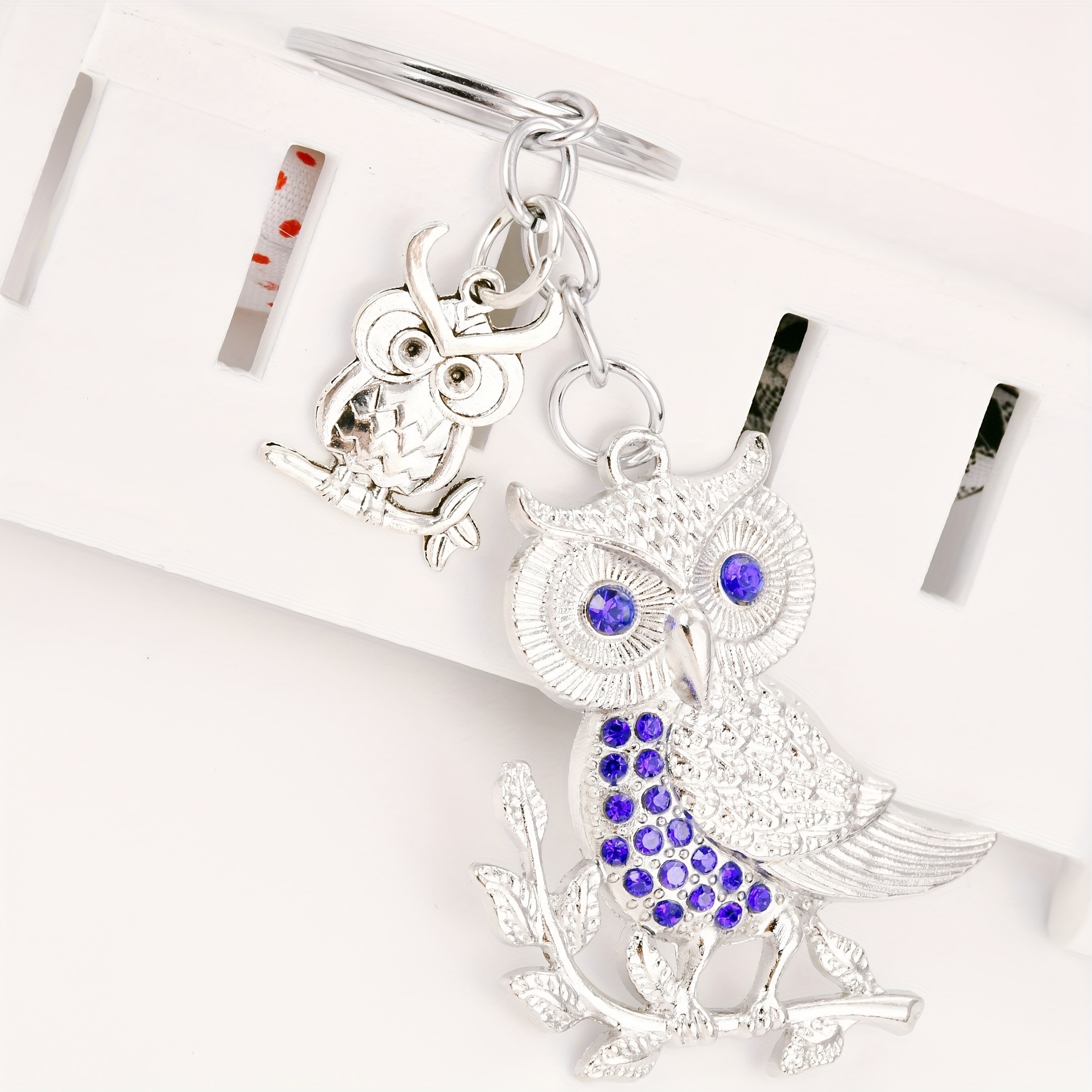 1pc Big Owl Little Owl Key Chain Cartoon Cute Beautiful Creative Alloy Drop Oil Mosaic Simulation Blue Diamond Flying Animal Messenger For Men Car Bag Pendant Give Your Gifts
