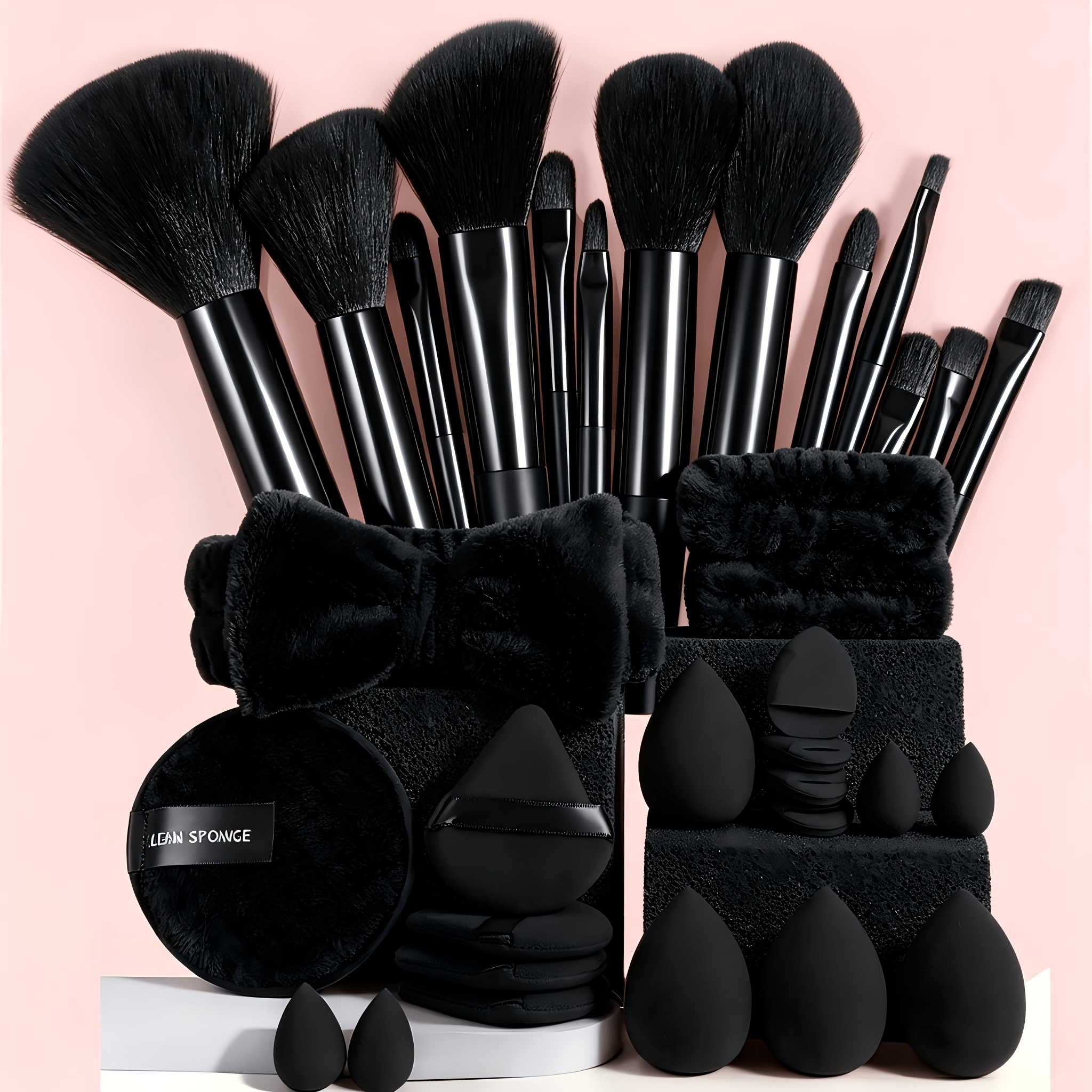 Complete 17pcs Makeup Brush Set with Storage Bag and Sponge