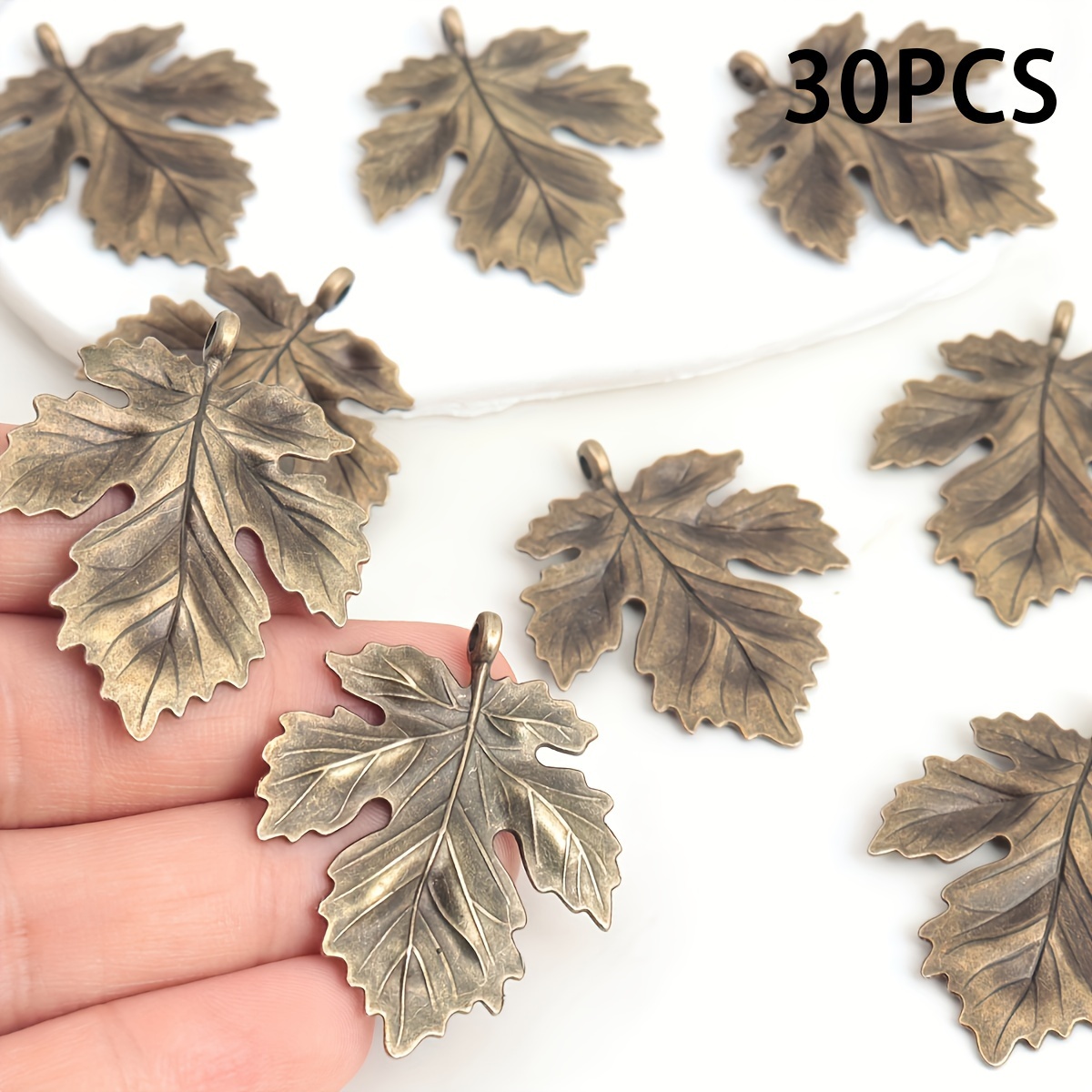 Set of 30 Maple Leaf Pendants Halloween Ornaments in Bronze