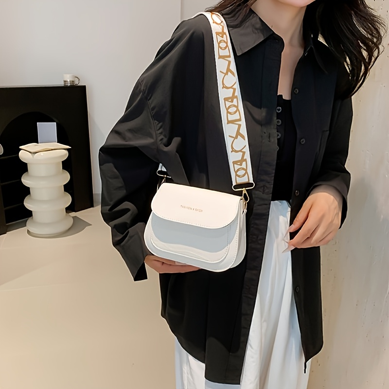 

Vintage Women's Bag With Stone Pattern, Adjustable Strap Pu Shoulder Bag In White - Magnetic Closure, Hong Style, Square Bag