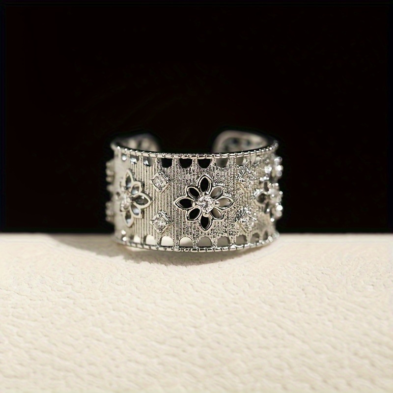 TEMU Fashionable, Exquisite, High-end Mesh Hollow Brass Inlaid Zirconia Gorgeous Exquisite Ring Suitable For Women's Gift Giving, Dinner Parties, And
