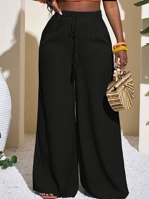 wide leg trousers and straight leg pants for women suitable for casual vacations and business leisure