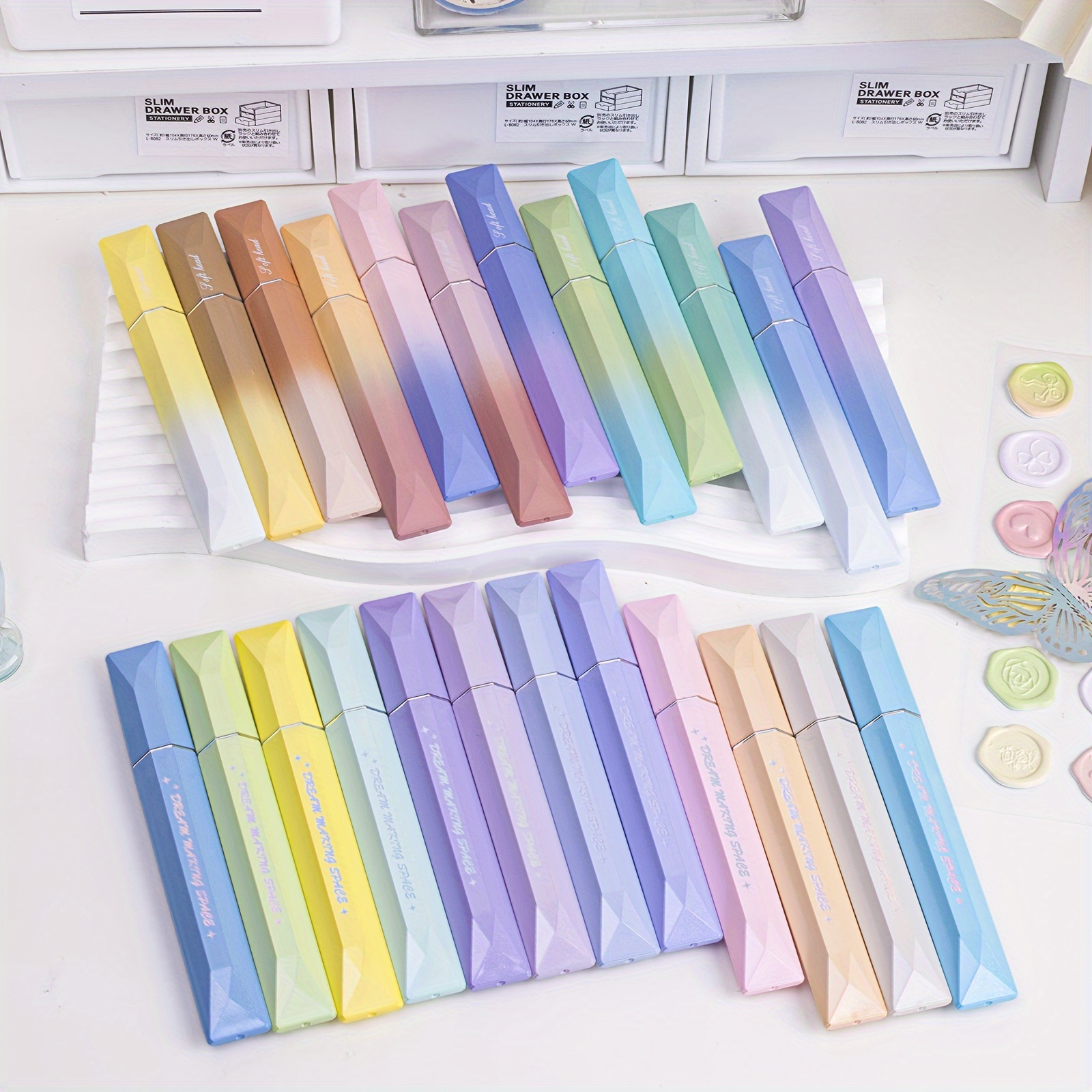 

Glitter Pastel Highlighter, Set Of 24 Pcs Cute Aesthetic Highlighters Assorted Colors, Chisel Tip, Metallic Highlighters For Journal Planner, Highlighting, Note-taking, Glitter Ink Set.