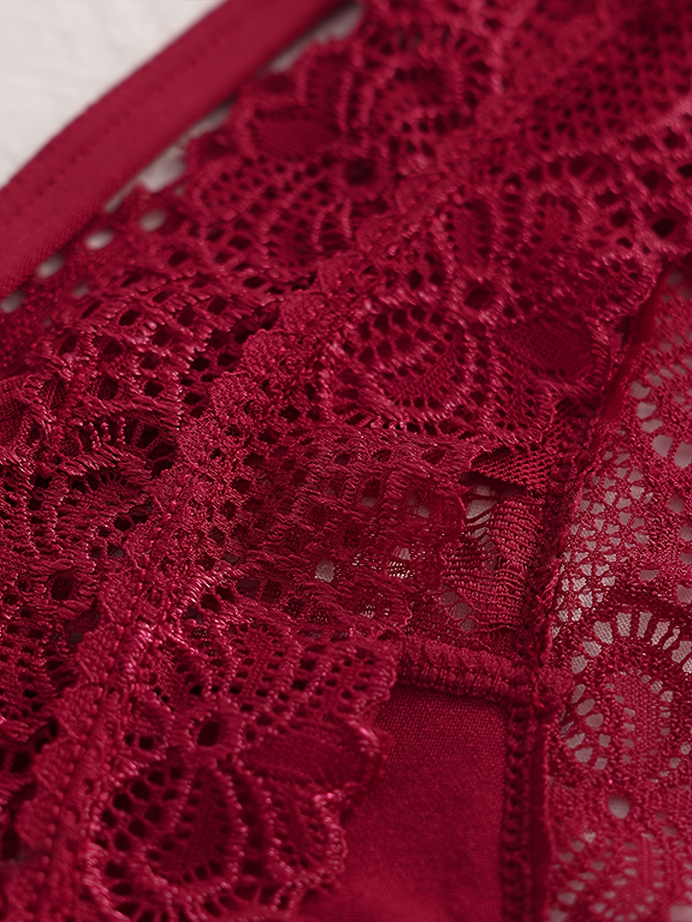 3 stuks Dames Kanten Strings, V-String Slipjes met Contrasterende Lace Randen, Zacht Ademend Ondergoed voor Elke Dag & Speciale Gelegenheden, 3 Kleuren, Panties van Kant, Intiem Onderkledingstukken, Elegant Underwear, Delicaat Ontwerp