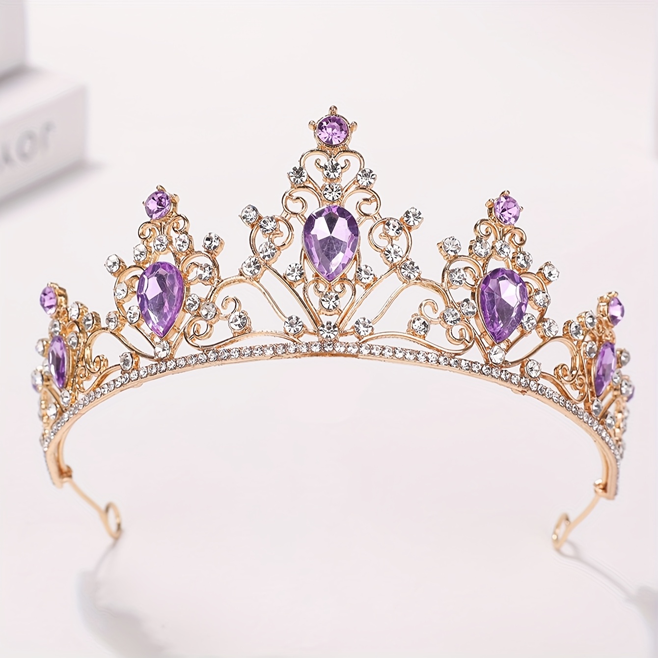Image of 1 European And Elegant Headdress Dress Veil Hair Additions Princess Birthday Party Gift Hair Additions Performance Clothing Additions Crown