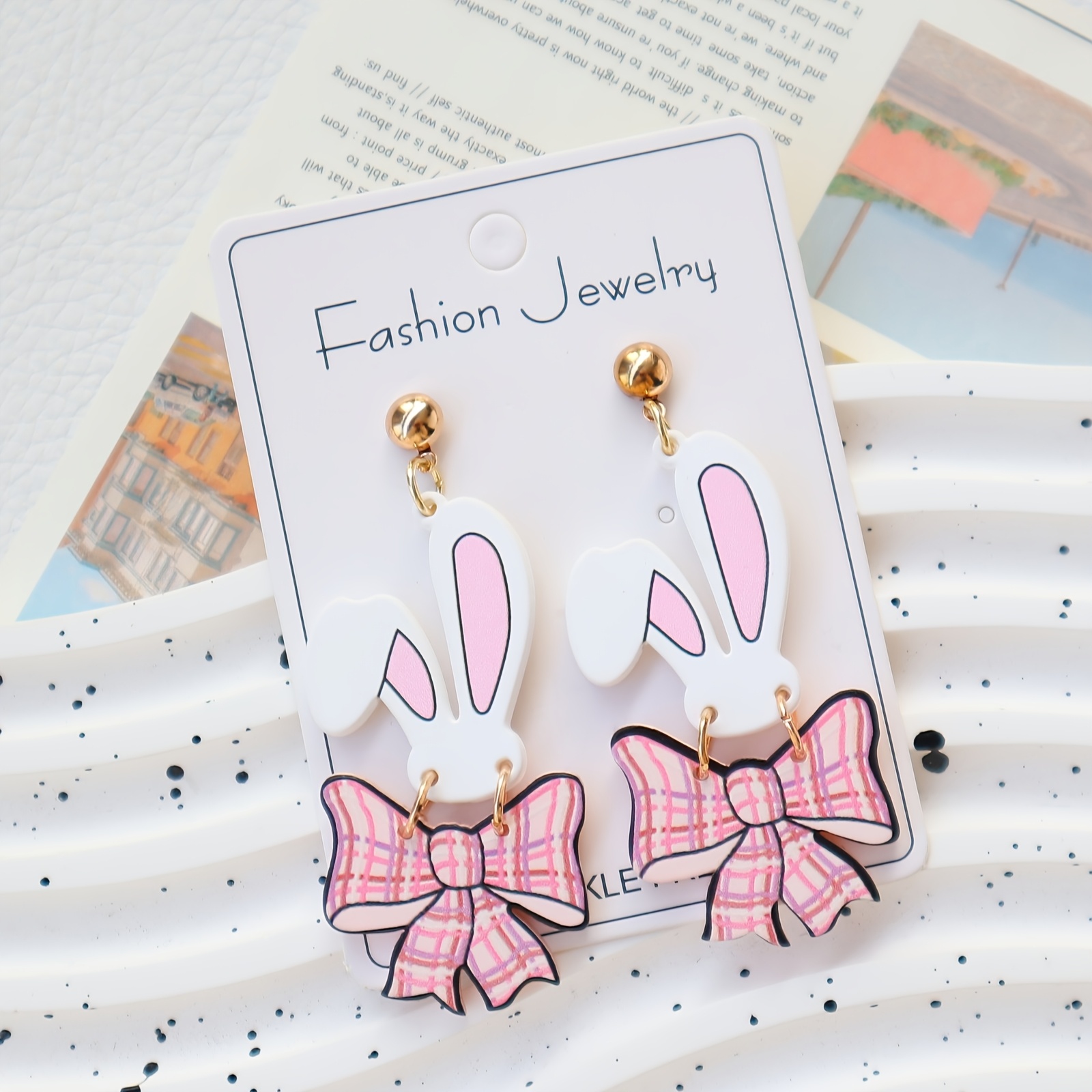 

1 Pair Easter Acrylic Rabbit Head Bow Drop Earrings - Cute Cartoon Style, White & Pink Checkered Design, Gift For Women, Holiday Accessory