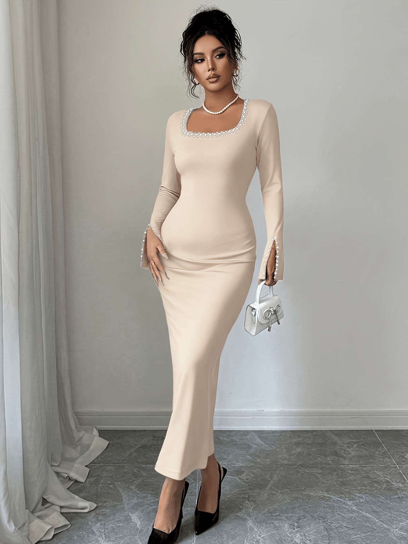 nude dress - Oman