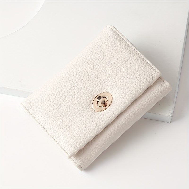 

Portefeuille Court en Cuir Synthétique Rétro pour Femme avec Motif et Boucle à Serrure, Porte-Cartes de Mode Multicartes et Porte-Monnaie pour Femmes, Cadeau