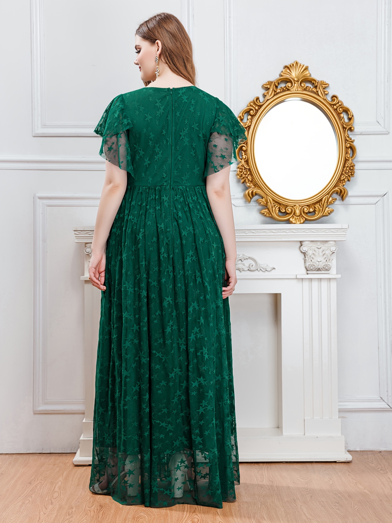 emerald green lace dress with sleeves Long Sleeves Scalloped-Edge Lace Party Dress – FancyVestido main image 0