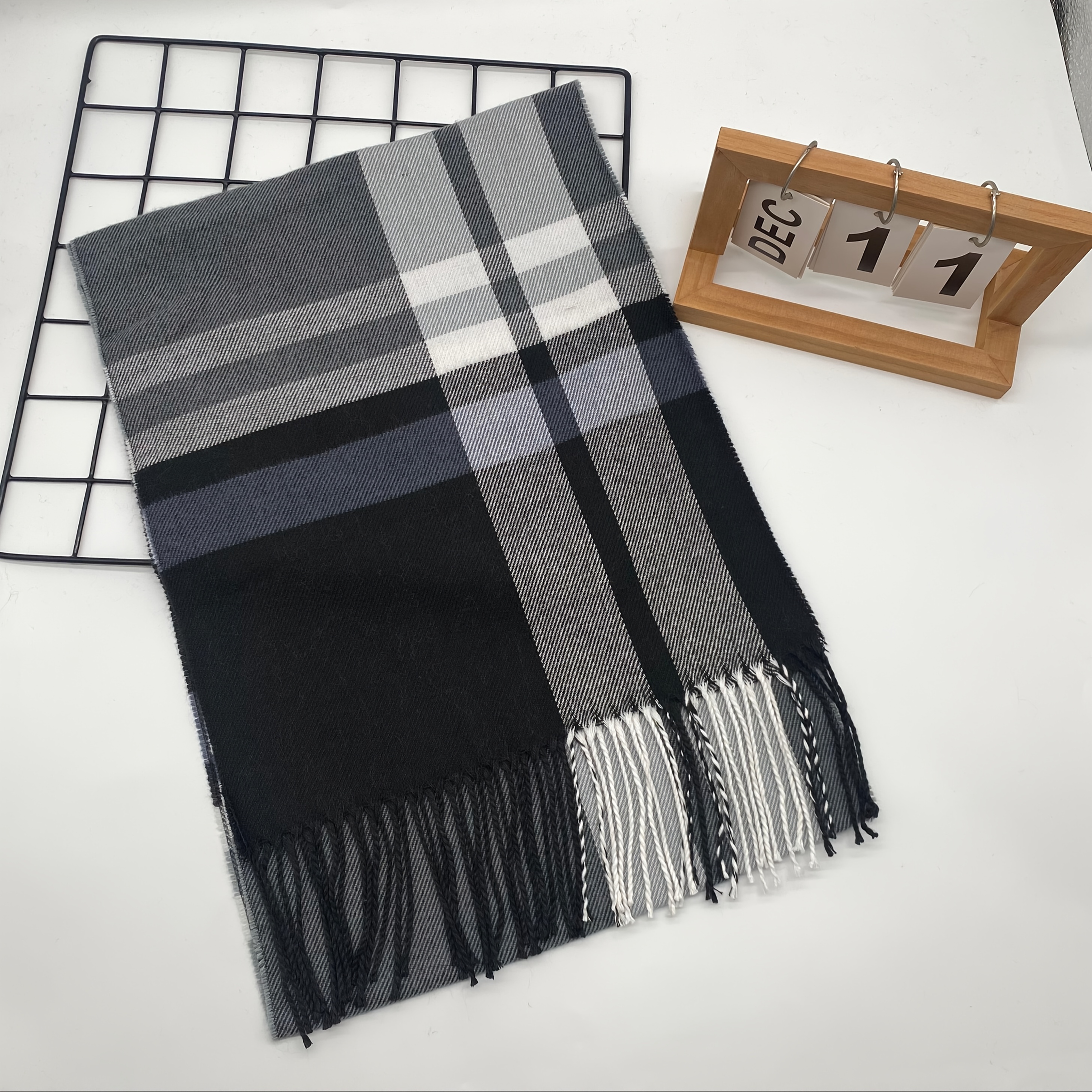 TEMU 1pc Plaid Tassel Scarf, Brown Blue Beige Checkered Pattern Warm Scarf, Suitable For Autumn Winter, Soft Comfortable Long Shawl, Fashionable