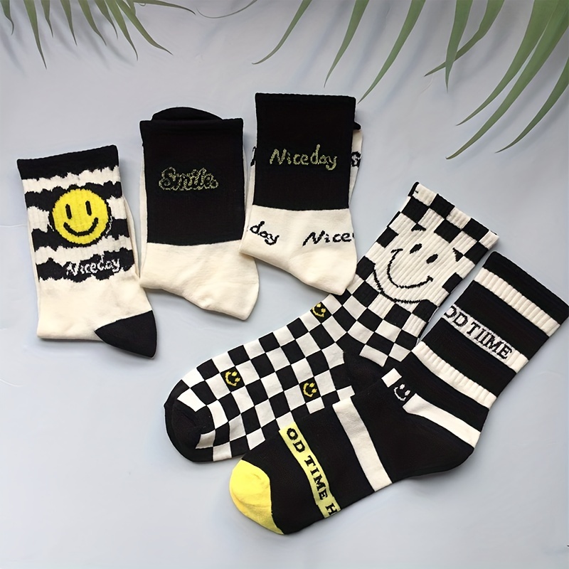 

5 Pairs Cartoon Face & Checkered Socks, Casual Unisex Mid Tube Socks For Fall & Winter, Women's Stockings & Hosiery