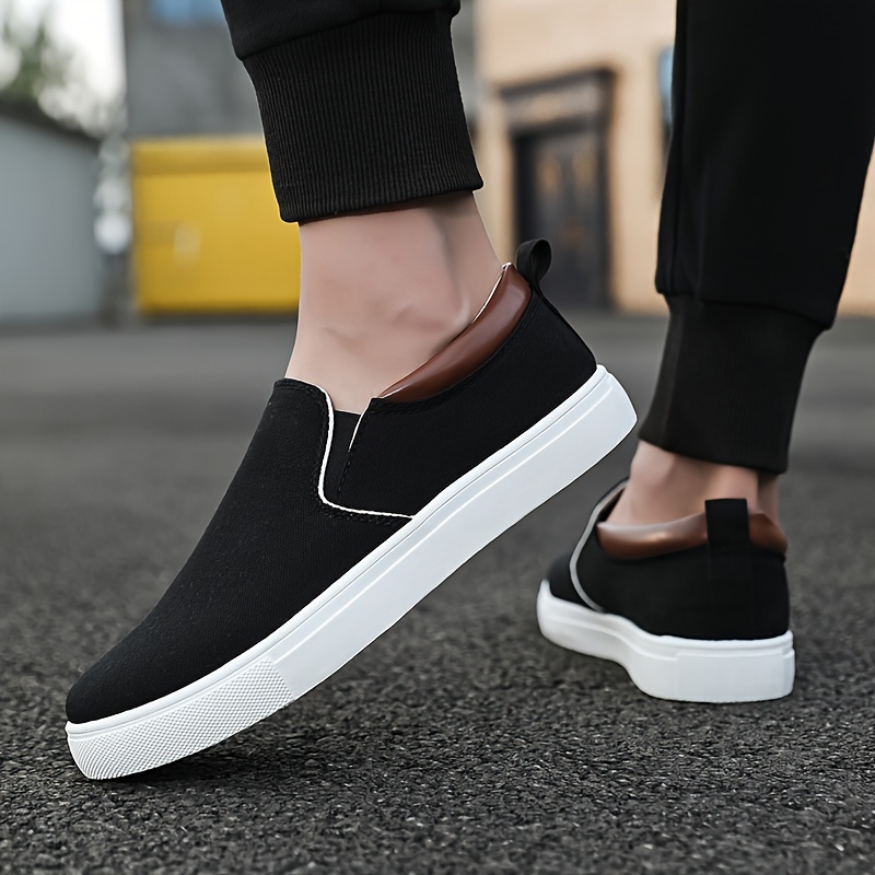 Mocassins Homme Toile Slip-On Chaussures Basses Rétro pour Hommes - Légères, Respirantes et Antidérapantes - Adhérence Tout Terrain, Semelle et Tissu en Toile, Chaussures de Skate Décontractées Adaptées au Quotidien, Extérieur, Salle de Sport - Confortables et Durables