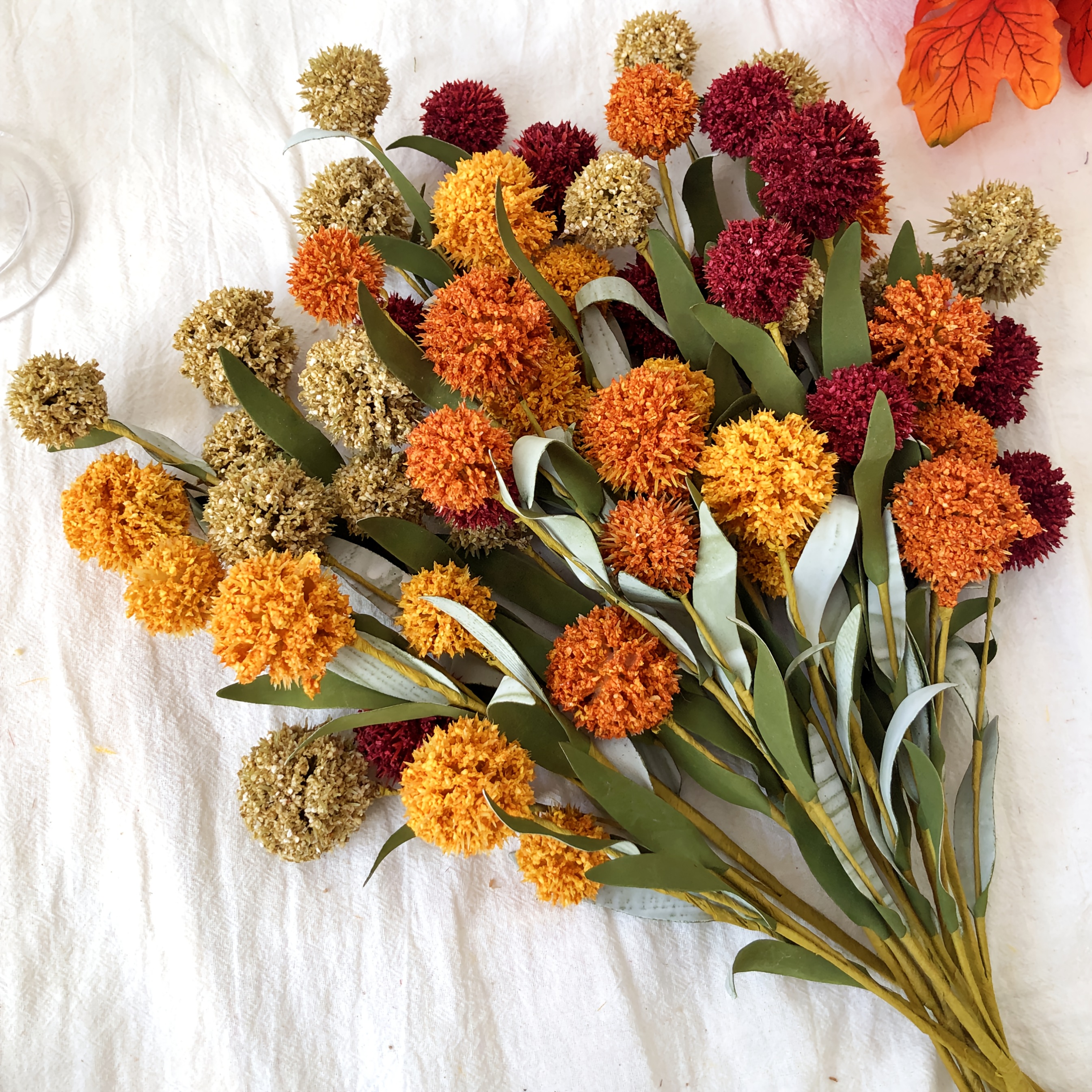 5pcs Handmade-Style Artificial Flower Stems - Realistic Plastic Fall Harvest Decor with -Thanksgiving Colors Suitable for Table Centerpieces, for Home, for Party, for Seasonal - Faux Flowers for Autumn, Thanksgiving, Halloween, christmas decor