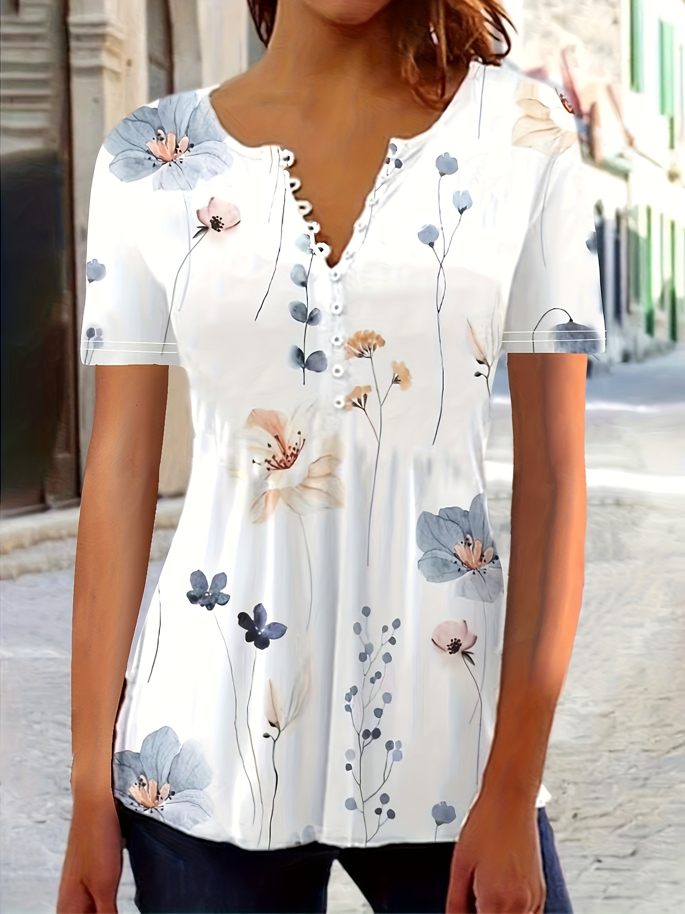 T-Shirt mit Blumendruck und Knopfleiste vorne, lässiges Kurzarm-T-Shirt für Frühling und Sommer, Damenbekleidung