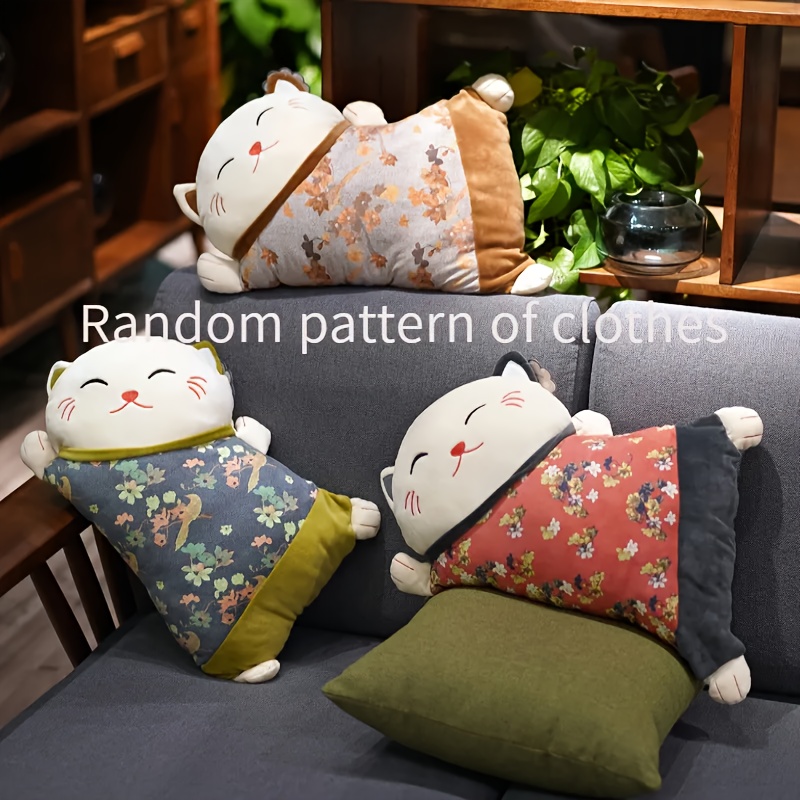

1pc Japanese Style Lucky Cat Pillow, Dual-use Sofa Back Cushion, Office Seat Belt Waist Cushion, Car Lumbar Pillow, Thanksgiving Gift, Irthday Gift, Art Craft Ornament Gift, Home Decor, Memorial Gift