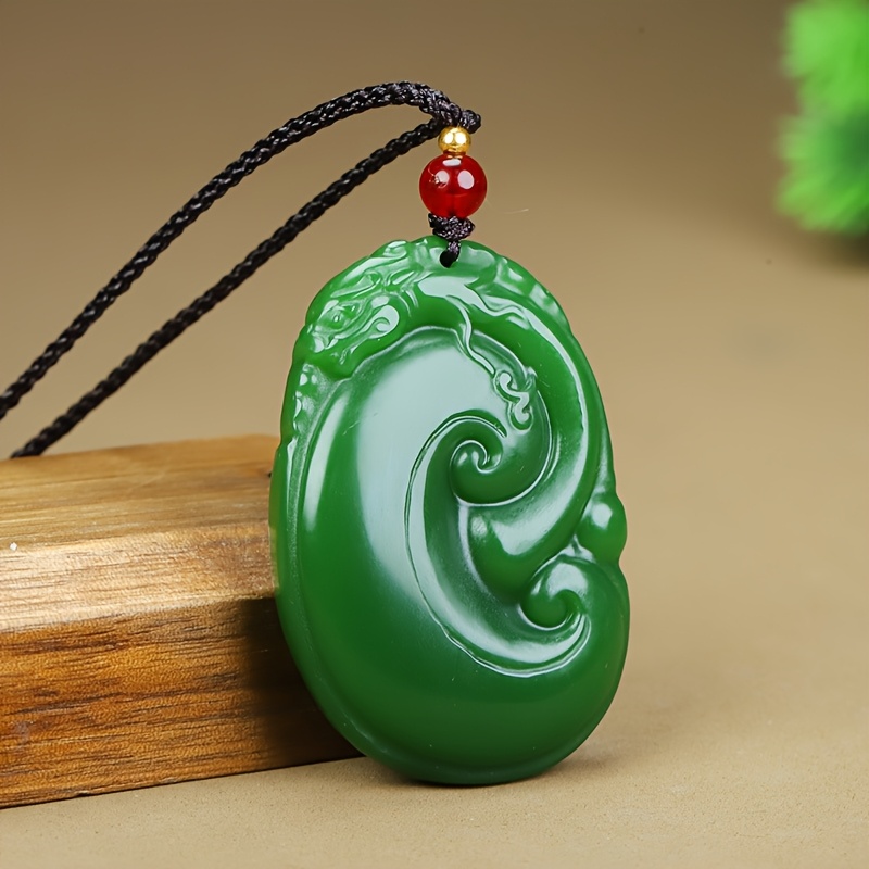 TEMU Green Pendant Necklace For Men And Women, Natural Stone Accessory