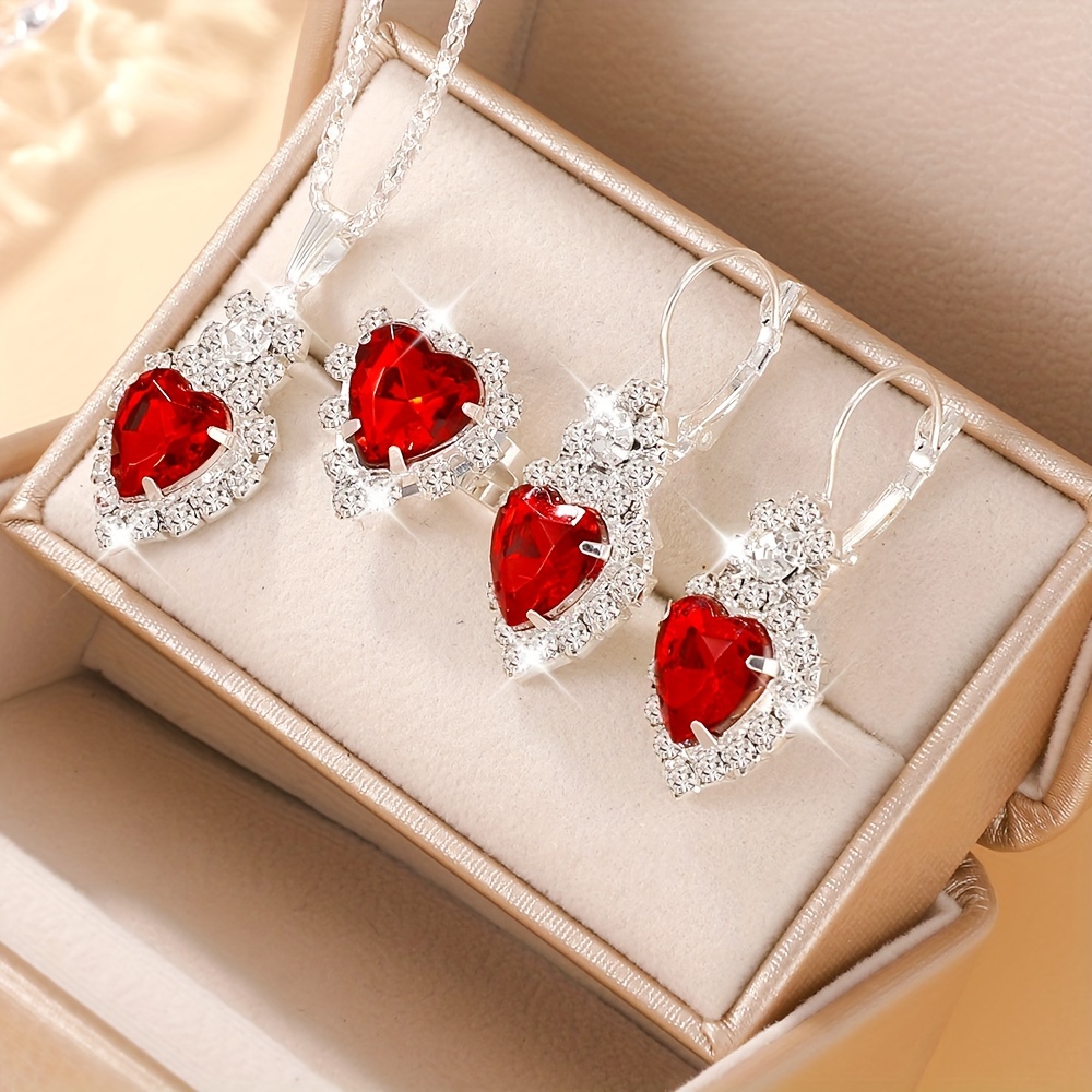 

4pcs/set Fashionable And Elegant Heart-shaped Women's Jewelry Set, Sparkling And Exquisite Jewelry Set, Suitable For Daily Use Or Gift Giving, Suitable For All Women To Wear