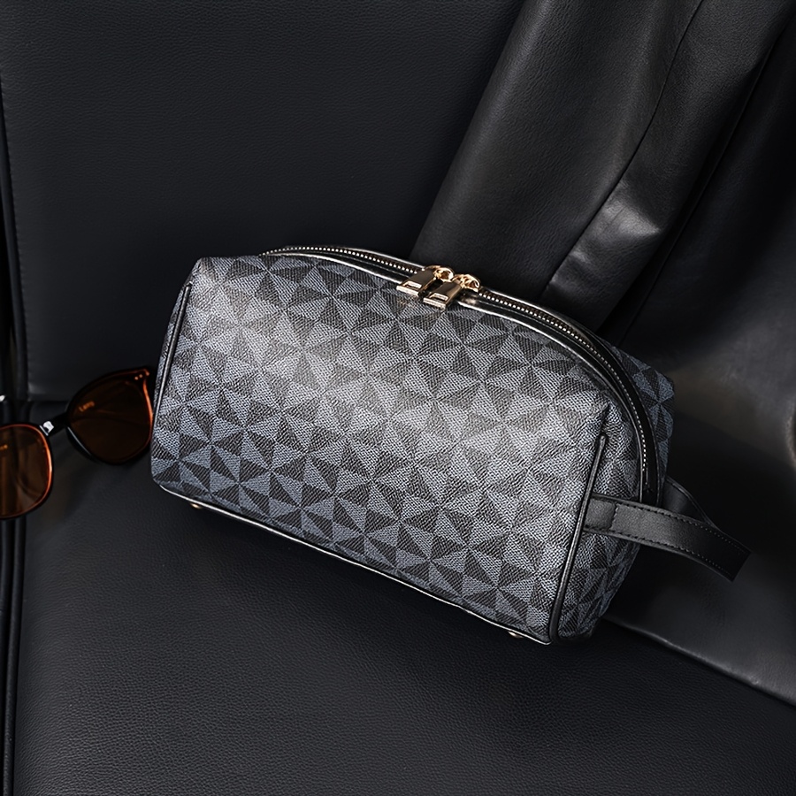 Men's Clutch Bag, Outdoor Tool Bag, Simple Large-capacity Wristlet, Crossbody Men', Fashionable Commuter Small Bag, Underarm Bag