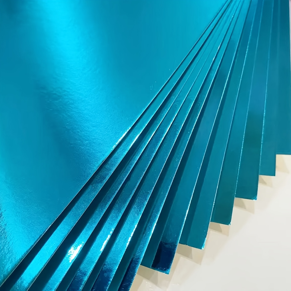 TEMU 16pcs Set Of Glossy Lake Blue Cardstock, A5 Size, 250g Heavyweight. Suitable For Scrapbooking, Greeting Cards, Handmade Card Decorations,